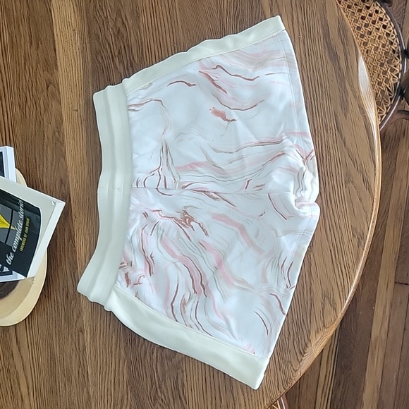 Champion Reverse Weave Shorts in "Marble Flow," Size M - Picture 3 of 10